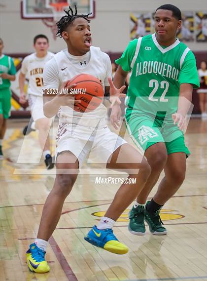 Thumbnail 3 in Albuquerque vs. Valley (Albuquerque Metro Championships) photogallery.