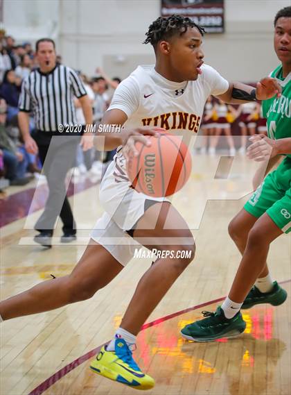 Thumbnail 3 in Albuquerque vs. Valley (Albuquerque Metro Championships) photogallery.