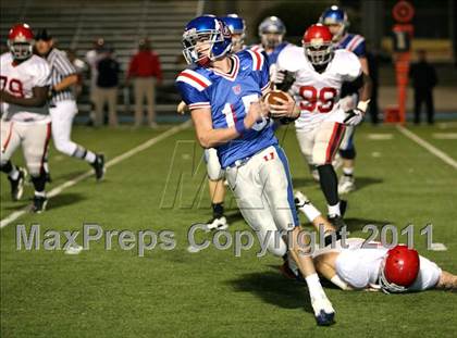 Thumbnail 3 in Memphis University vs. Brentwood Academy photogallery.