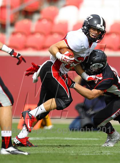 Thumbnail 2 in Alta vs. Allentown (Xfinity High School Football Challenge) photogallery.