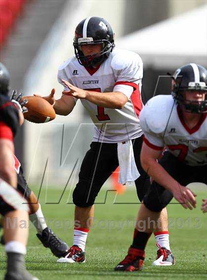 Thumbnail 3 in Alta vs. Allentown (Xfinity High School Football Challenge) photogallery.