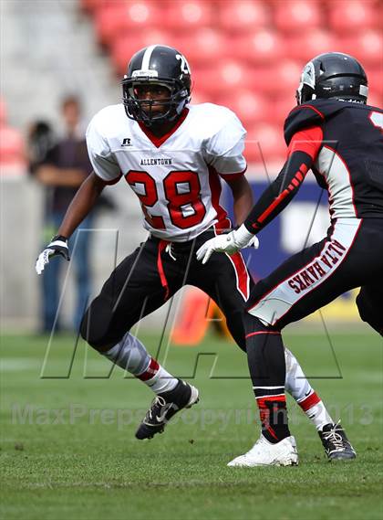 Thumbnail 2 in Alta vs. Allentown (Xfinity High School Football Challenge) photogallery.