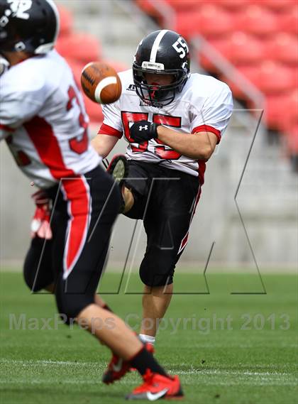 Thumbnail 2 in Alta vs. Allentown (Xfinity High School Football Challenge) photogallery.