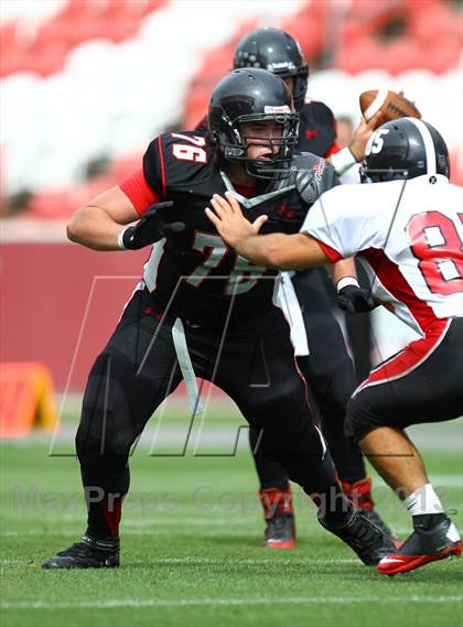 Thumbnail 1 in Alta vs. Allentown (Xfinity High School Football Challenge) photogallery.