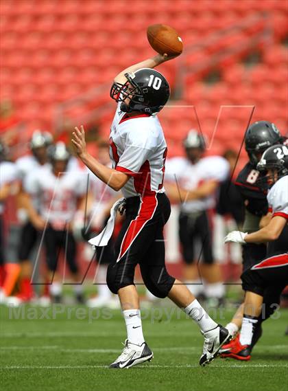 Thumbnail 2 in Alta vs. Allentown (Xfinity High School Football Challenge) photogallery.