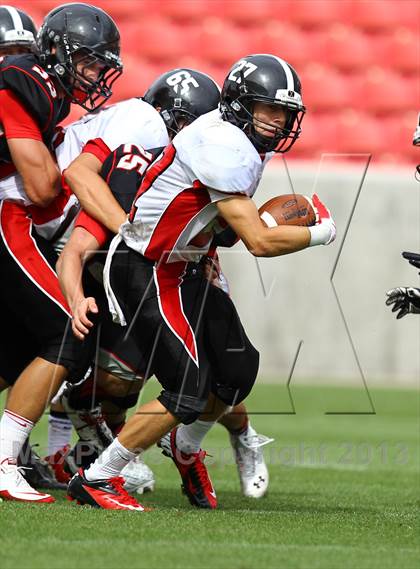 Thumbnail 3 in Alta vs. Allentown (Xfinity High School Football Challenge) photogallery.
