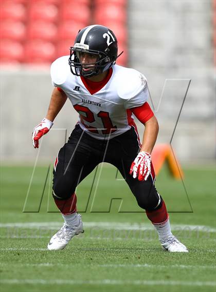 Thumbnail 3 in Alta vs. Allentown (Xfinity High School Football Challenge) photogallery.