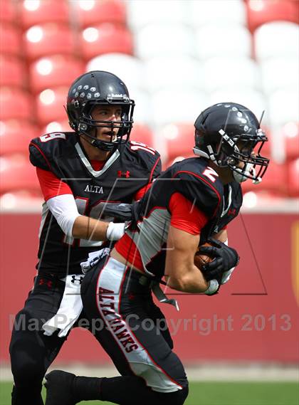 Thumbnail 2 in Alta vs. Allentown (Xfinity High School Football Challenge) photogallery.