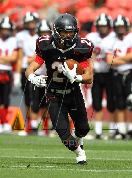 Thumbnail 2 in Alta vs. Allentown (Xfinity High School Football Challenge) photogallery.