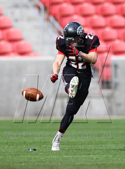 Thumbnail 3 in Alta vs. Allentown (Xfinity High School Football Challenge) photogallery.