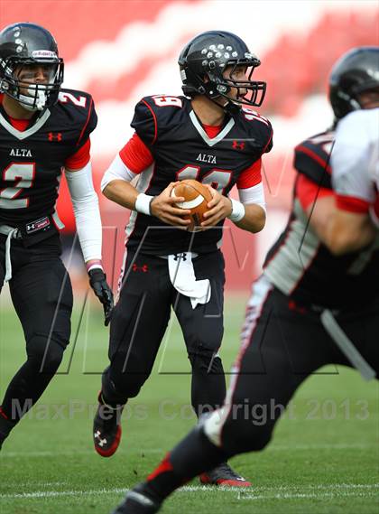Thumbnail 3 in Alta vs. Allentown (Xfinity High School Football Challenge) photogallery.