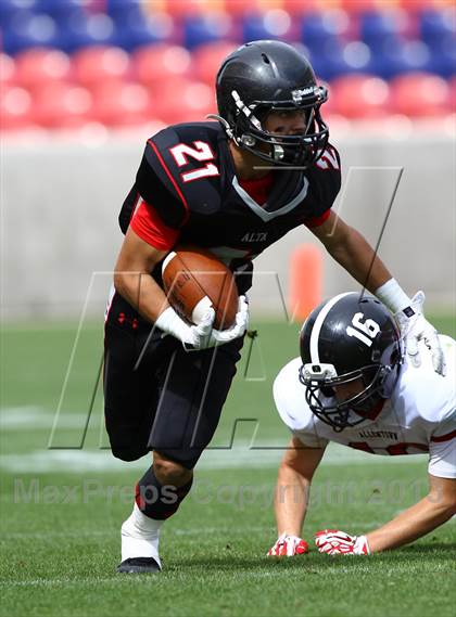 Thumbnail 3 in Alta vs. Allentown (Xfinity High School Football Challenge) photogallery.