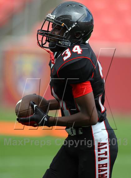 Thumbnail 2 in Alta vs. Allentown (Xfinity High School Football Challenge) photogallery.