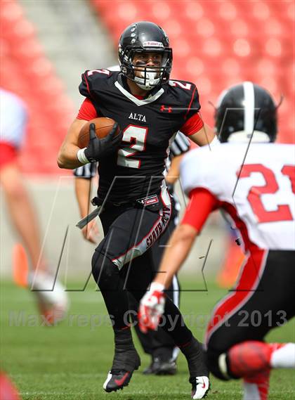 Thumbnail 3 in Alta vs. Allentown (Xfinity High School Football Challenge) photogallery.
