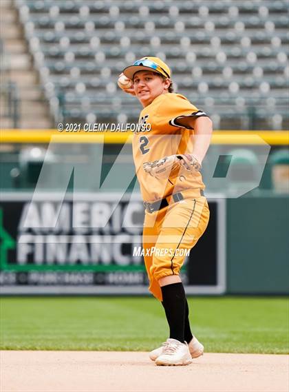 Thumbnail 3 in Arapahoe vs Dakota Ridge (Coors Field) photogallery.