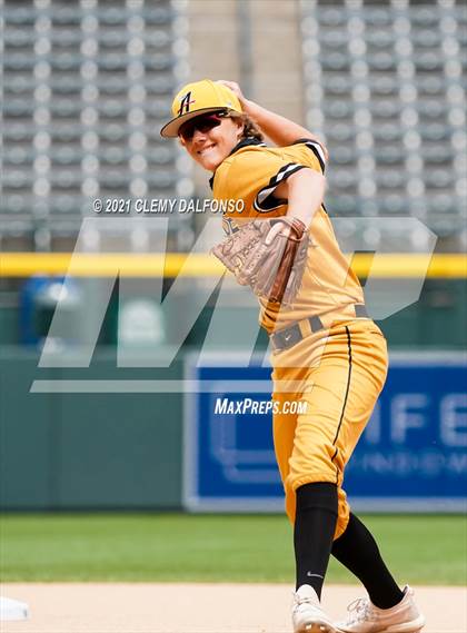 Thumbnail 3 in Arapahoe vs Dakota Ridge (Coors Field) photogallery.