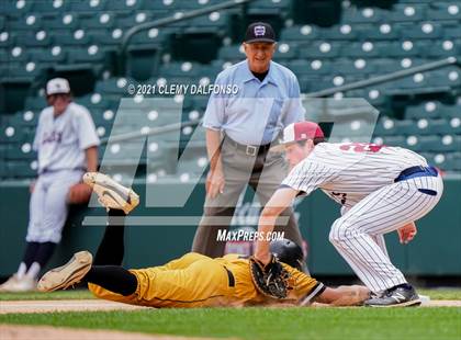 Thumbnail 3 in Arapahoe vs Dakota Ridge (Coors Field) photogallery.