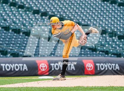 Thumbnail 2 in Arapahoe vs Dakota Ridge (Coors Field) photogallery.