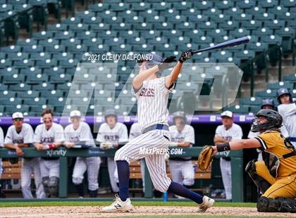 Thumbnail 2 in Arapahoe vs Dakota Ridge (Coors Field) photogallery.