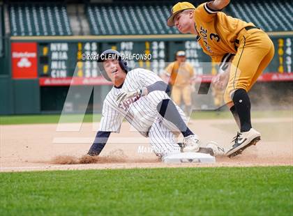 Thumbnail 3 in Arapahoe vs Dakota Ridge (Coors Field) photogallery.