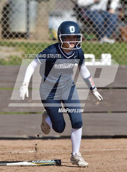 Thumbnail 2 in Casa Roble vs. Oakmont (Stephanie LeDoux Tournament) photogallery.