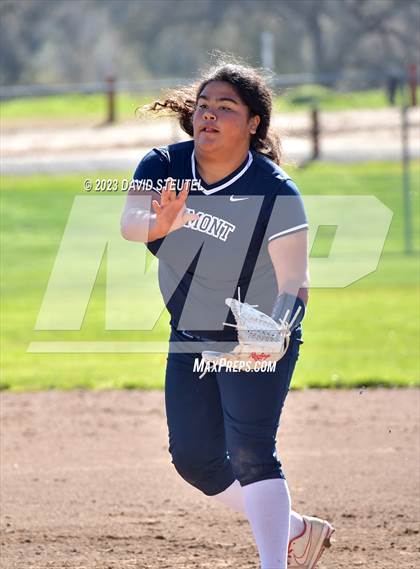 Thumbnail 2 in Casa Roble vs. Oakmont (Stephanie LeDoux Tournament) photogallery.