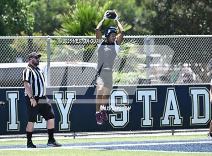 Thumbnail 1 in St. John Bosco vs. San Clemente (Brave 8 Invitational-Game 2) photogallery.