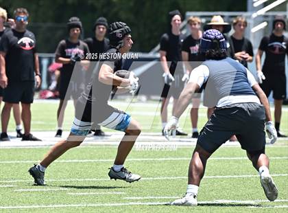Thumbnail 3 in St. John Bosco vs. San Clemente (Brave 8 Invitational-Game 2) photogallery.