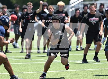 Thumbnail 1 in St. John Bosco vs. San Clemente (Brave 8 Invitational-Game 2) photogallery.