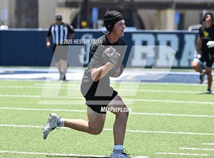 Thumbnail 2 in St. John Bosco vs. San Clemente (Brave 8 Invitational-Game 2) photogallery.