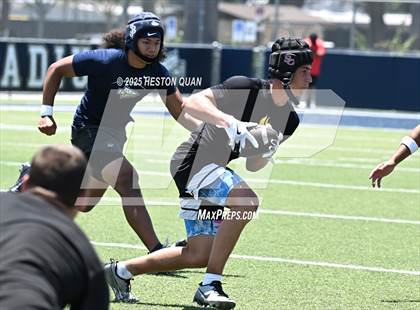 Thumbnail 1 in St. John Bosco vs. San Clemente (Brave 8 Invitational-Game 2) photogallery.