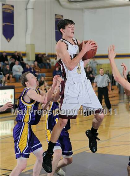 Thumbnail 2 in Drummond vs Turtle Lake (Clayton Holiday Tournament) photogallery.