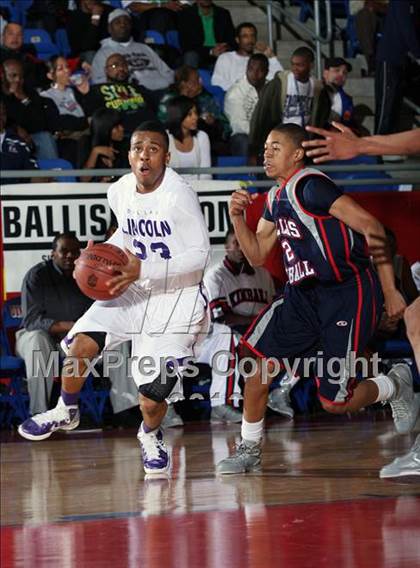 Thumbnail 1 in Kimball [Justin F.] vs Lincoln (Metroplex Thanksgiving Hoopfest) photogallery.