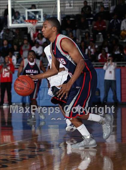 Thumbnail 3 in Kimball [Justin F.] vs Lincoln (Metroplex Thanksgiving Hoopfest) photogallery.