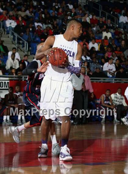 Thumbnail 2 in Kimball [Justin F.] vs Lincoln (Metroplex Thanksgiving Hoopfest) photogallery.