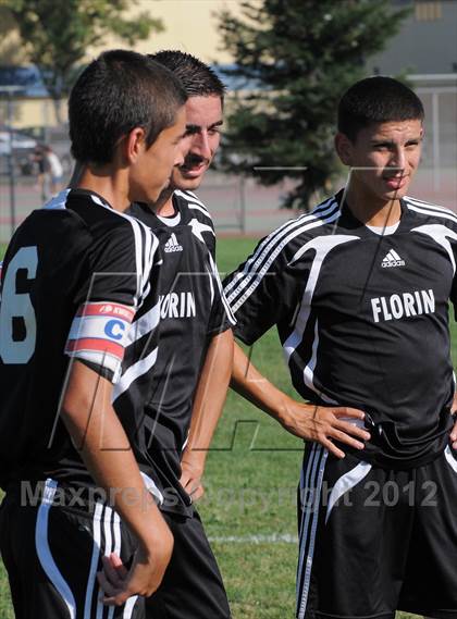 Thumbnail 1 in Florin @ Valley photogallery.