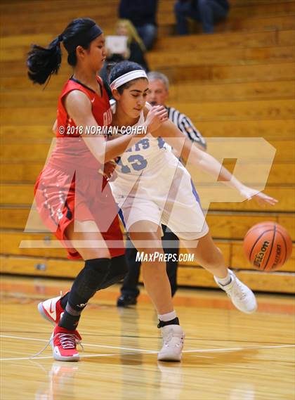 Thumbnail 3 in Grant vs. Highland Park photogallery.