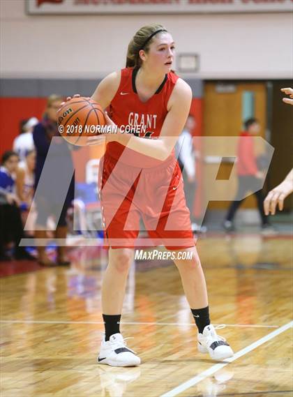 Thumbnail 2 in Grant vs. Highland Park photogallery.