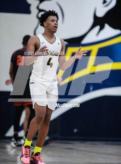 Thumbnail 1 in  Grant @ Birmingham (CIF LAS Open Division Quarterfinal) photogallery.