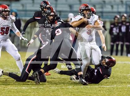 Thumbnail 2 in Pomona vs. Fairview (CHSAA 5A Quarterfinal) photogallery.