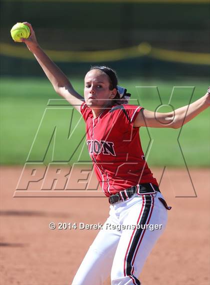 Thumbnail 3 in Grandview vs. Union (Festival of Champions) photogallery.