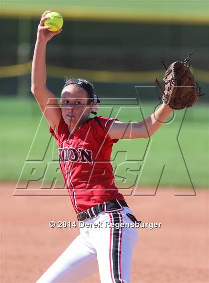 Thumbnail 1 in Grandview vs. Union (Festival of Champions) photogallery.