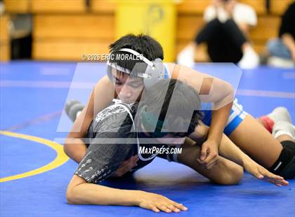 Thumbnail 1 in San Pasqual Invitational photogallery.