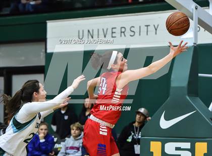 Thumbnail 2 in St. Ignatius @ Sacred Heart Cathedral Preparatory (Rivalry Game) photogallery.