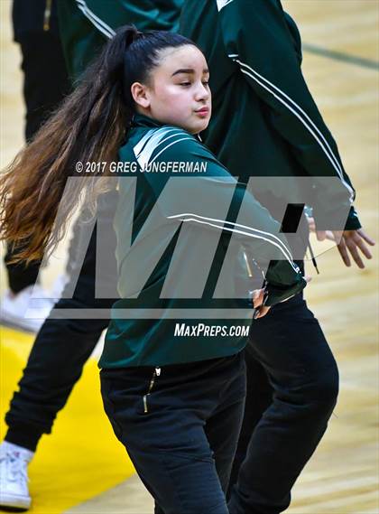 Thumbnail 2 in St. Ignatius @ Sacred Heart Cathedral Preparatory (Rivalry Game) photogallery.