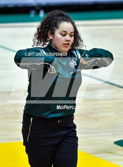 Thumbnail 3 in St. Ignatius @ Sacred Heart Cathedral Preparatory (Rivalry Game) photogallery.