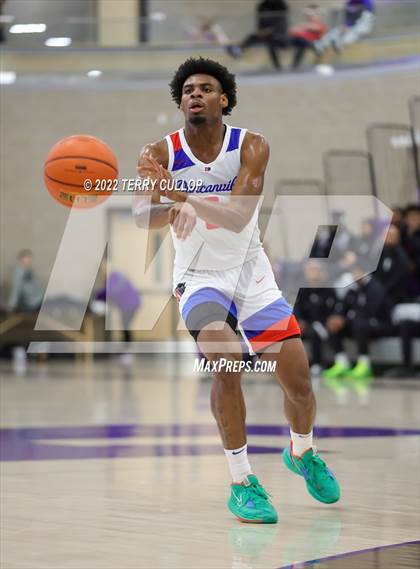 Thumbnail 2 in Notre Dame (SO) vs. Duncanville (Utah Holiday Hoopfest) photogallery.