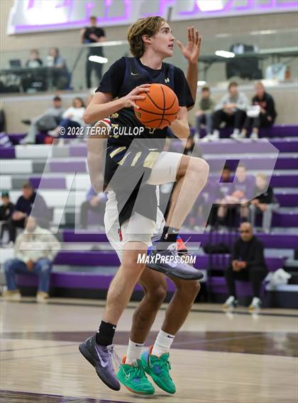 Thumbnail 1 in Notre Dame (SO) vs. Duncanville (Utah Holiday Hoopfest) photogallery.
