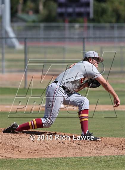 Thumbnail 2 in El Modena @ Esperanza photogallery.