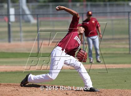 Thumbnail 2 in El Modena @ Esperanza photogallery.